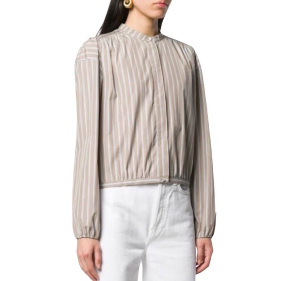 New! Theory Shirred Yoke Mandarin Collar Buttoned Down Blouse Top - Picture 3 of 15